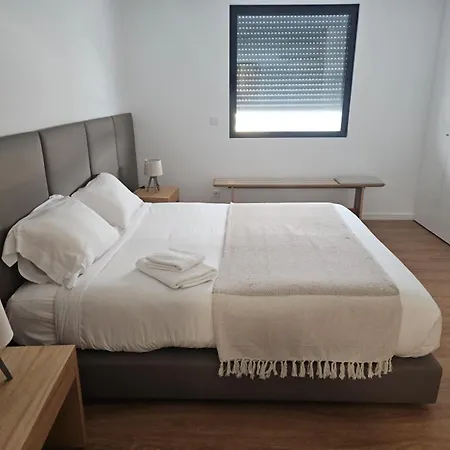 Well U * Ponta Delgada